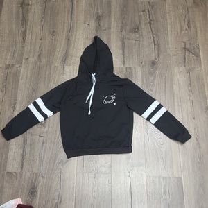 Black and white hoodie.